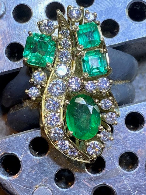 Emerald 8