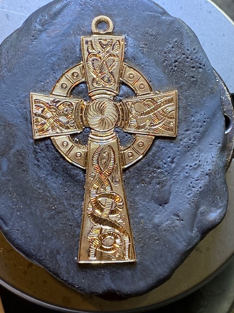 Cross 5